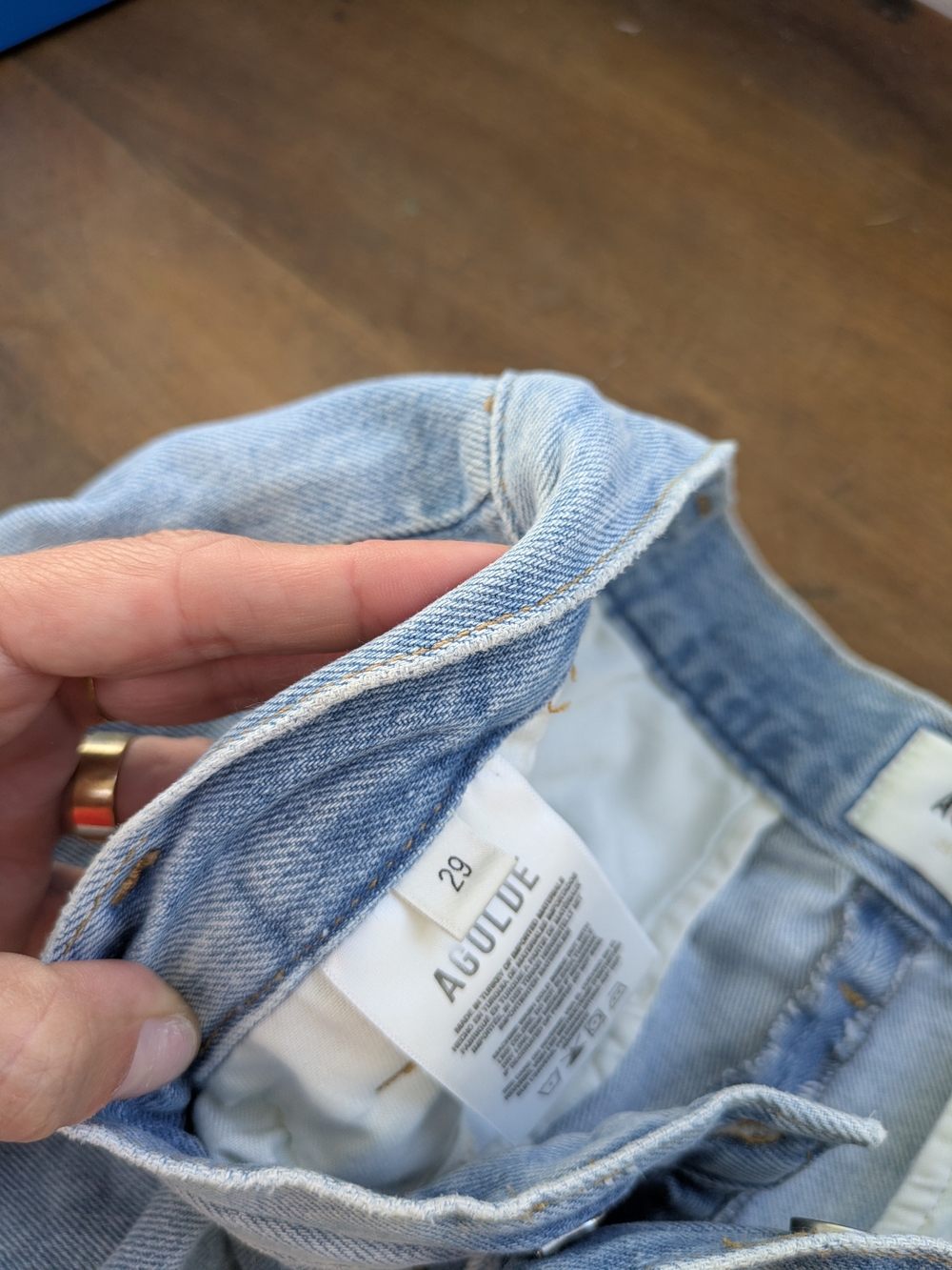 Agolde Washed Light Blue High-Rise Pleated Denim Shorts - Picture 3 of 4